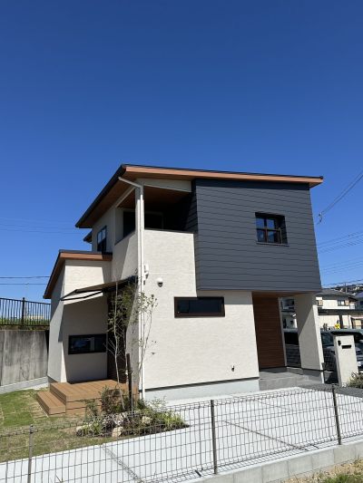 逢坂７丁目C号地コンセプトハウス外観